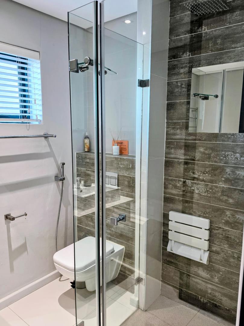 2 Bedroom Property for Sale in Beachfront Western Cape